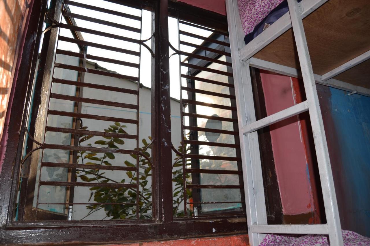 Fireflies Hostel Catmandu Exterior foto