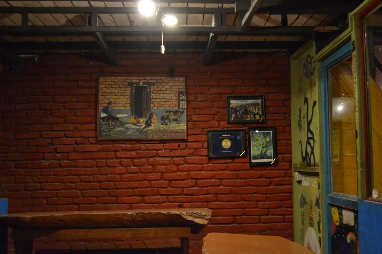 Fireflies Hostel Catmandu Exterior foto